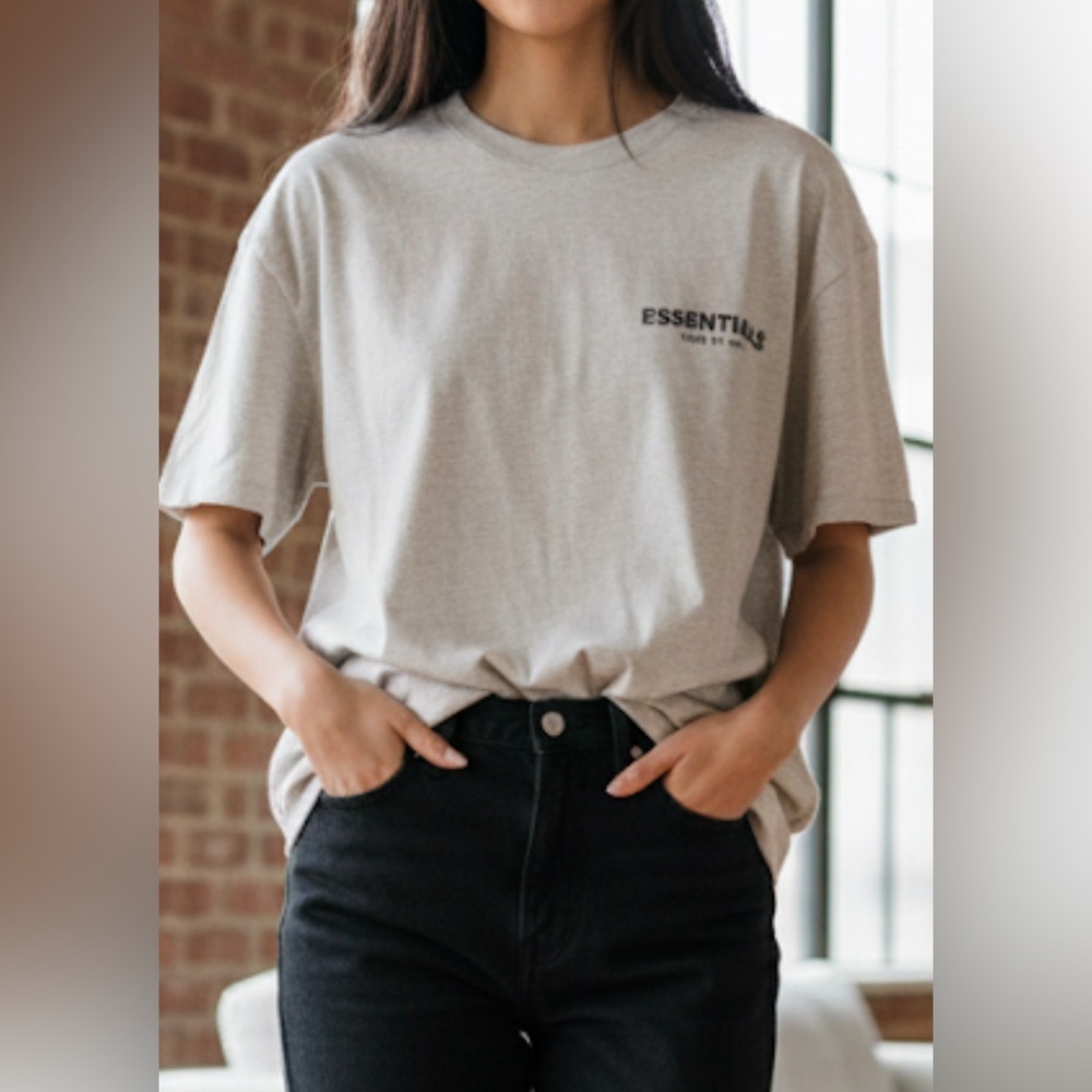 Fear of God Gray Essentials Short Sleeve Tee Light Oatmeal. Size M.